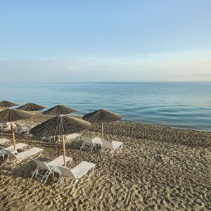 08-Sandy-Pebbled-Beach_72dpi (1)