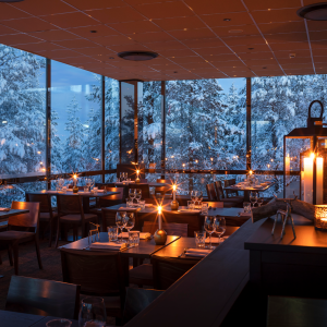 Lapland Hotels Sky Ounasvaara Sky Kitchen & View winter evening
